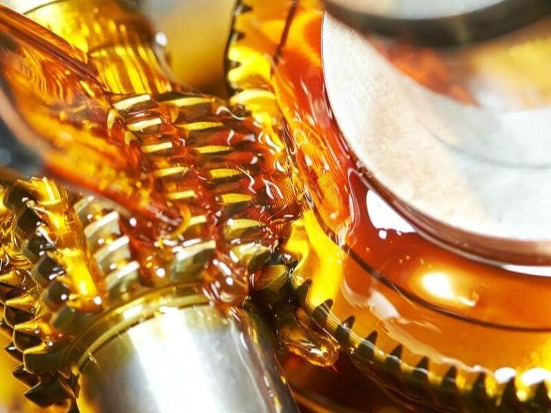 Dầu nhớt xe máy làm tăng độ bền, tuổi thọ của động cơ xe máy hiệu quả.