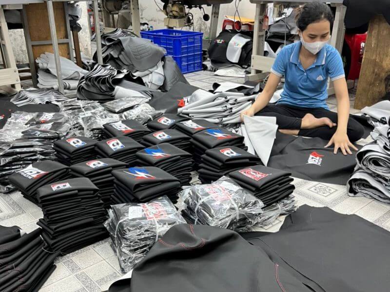 Nguồn sỉ yên xe máy Phú Quang được nhiều khách sỉ lẻ lựa chọn mua sắm da yên.