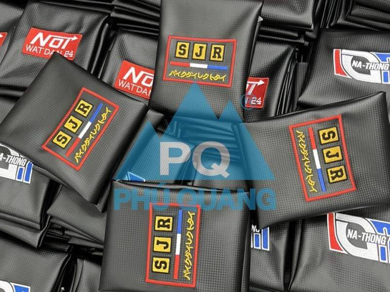 Da bọc yên xe máy carbon 3D vân carbon thêu Phú Quang.