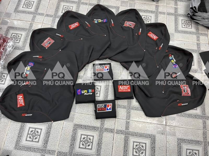 Bao yên xe máy là phần vỏ bọc ngoài cùng của yên.