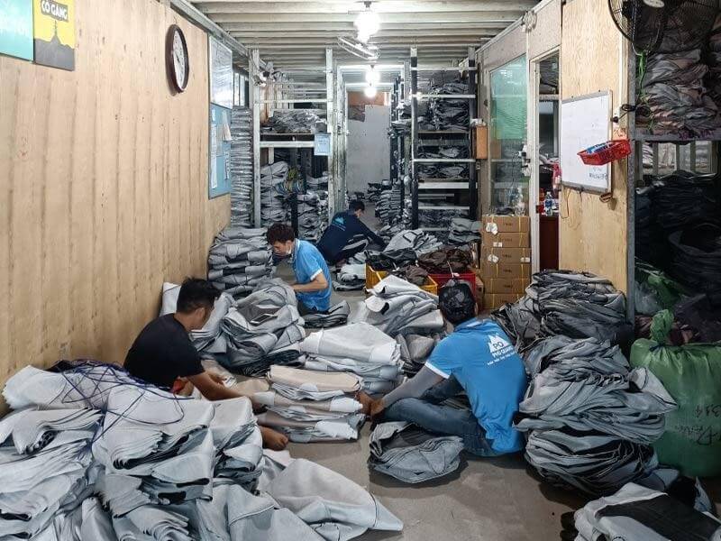 Yên Xe Phú Quang nhận đơn hàng yên xe số lượng lớn.