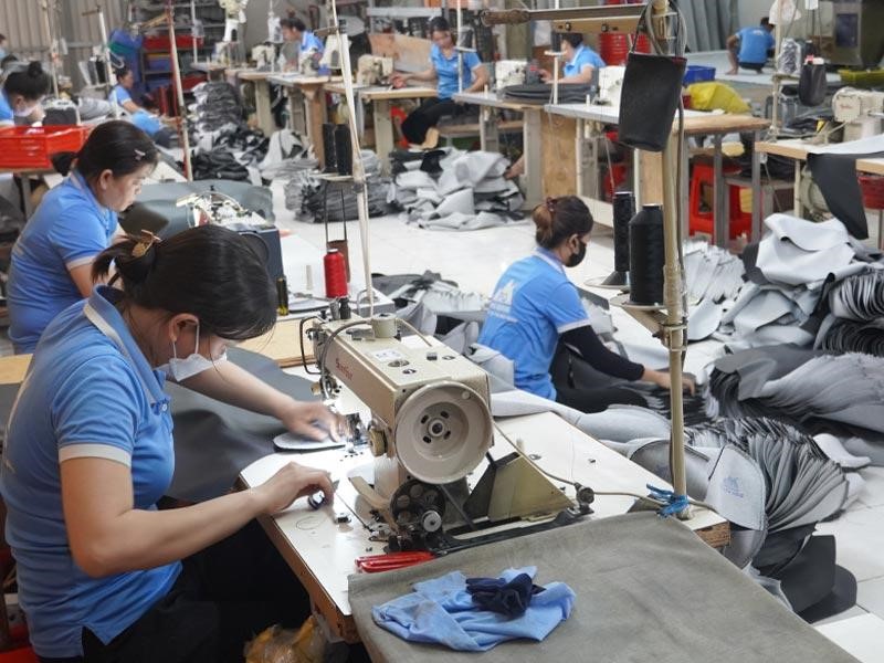 Xưởng sản xuất Phú Quang đơn vị cung cấp yên xe máy chất lượng cao, uy tín.