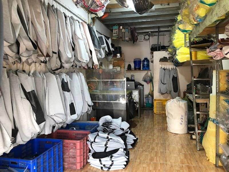 Cửa hàng bọc yên xe máy Hùng