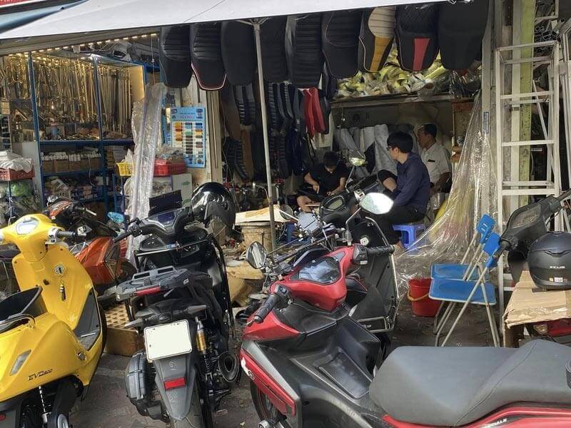 Điểm danh 05 tiệm nhận bọc yên xe máy tại Quận Tân Bình biker nên ghé
