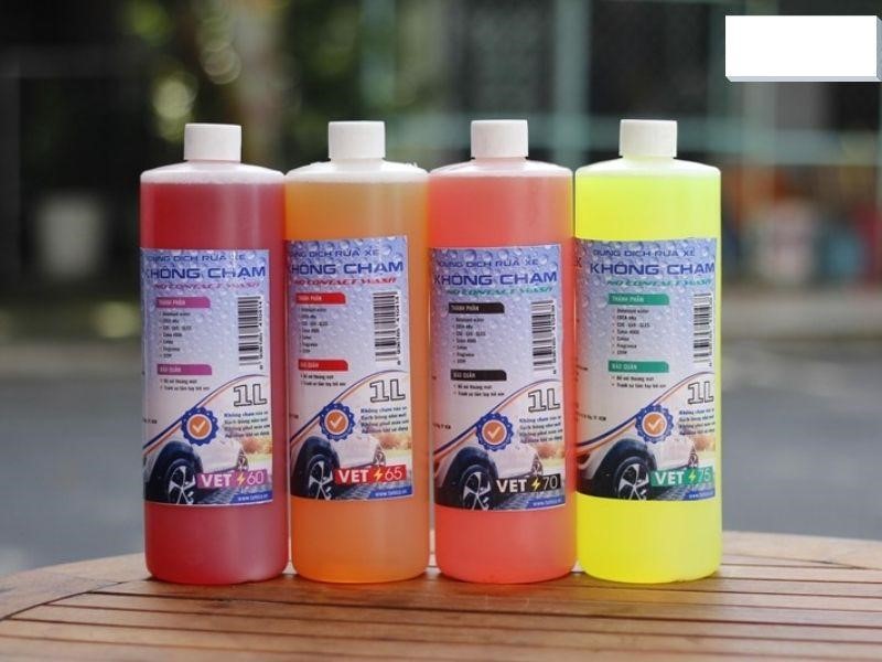 Dung dịch rửa xe máy Ventek.