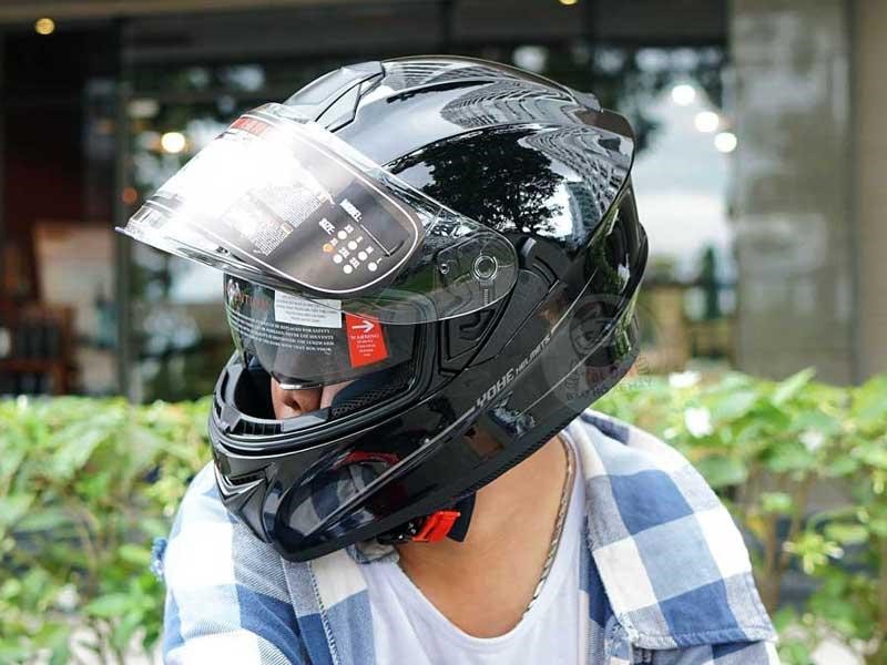 Biker thực thụ cần trang bị mũ bảo hiểm fullface hoặc 3/4.