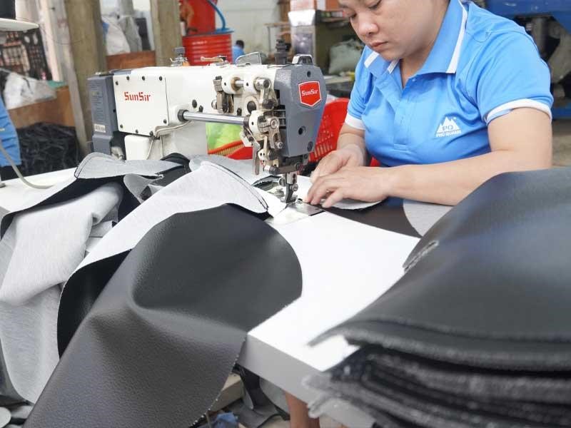 Công nghệ sản xuất tân tiến, cho phép cài đặt các tiêu chuẩn về kiểu may, khoảng cách, tốc độ.