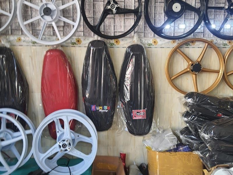 Tổng quan đồ chơi cho xe máy vespa