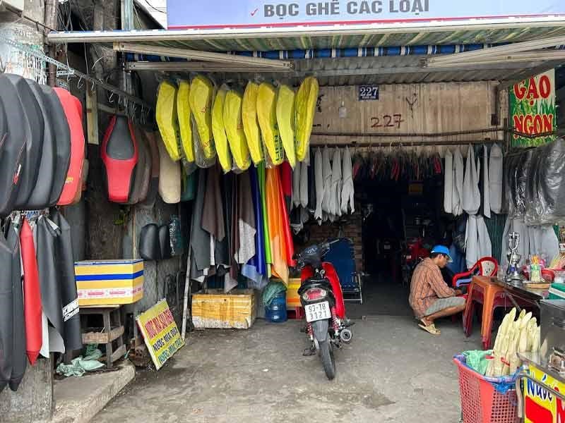 Cửa hàng bọc yên xe máy Hai Minh