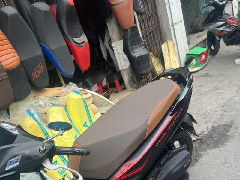 Tiệm bọc yên xe giá rẻ TPHCM