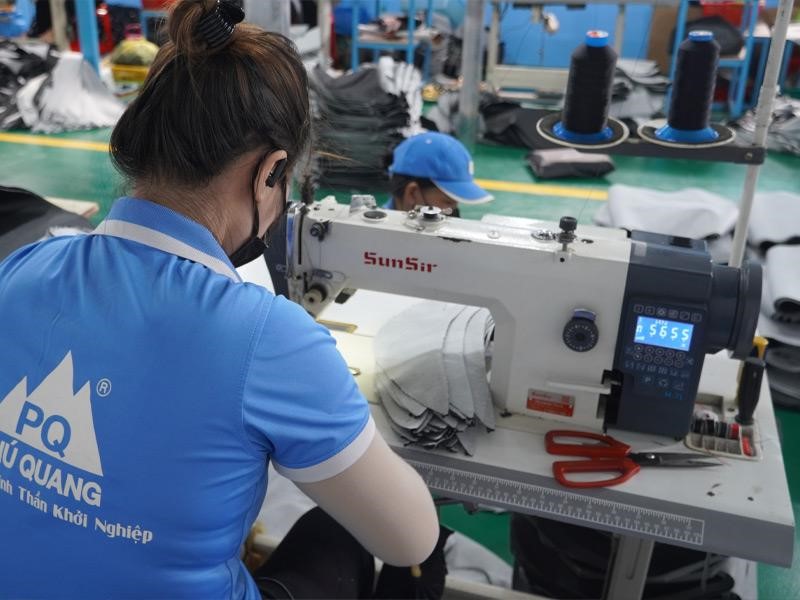 Ứng dụng công nghệ sản xuất bọc yên xe máy tân tiến, hiện đại
