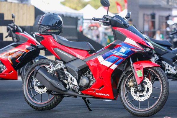 Winner R nhận nhiều luồng ý kiến trái chiều từ cộng đồng biker xoay quanh thiết kế, động cơ.
